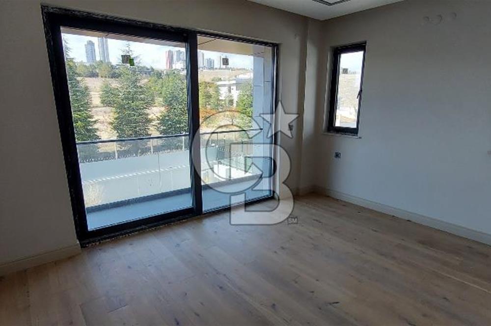 Konforun ve Zarafetin Buluştuğu Mükemmel Villa! Göz Alıcı Mimarisiyle Yeni Yaşamınız Sizi Bekliyor!