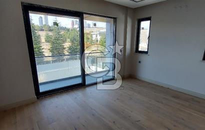 Konforun ve Zarafetin Buluştuğu Mükemmel Villa! Göz Alıcı Mimarisiyle Yeni Yaşamınız Sizi Bekliyor!