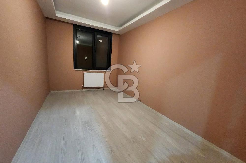 SATILIK DAİRE MALTEPE 3+1 ASANSÖRLU YENİ BİNA 4 KATLI 