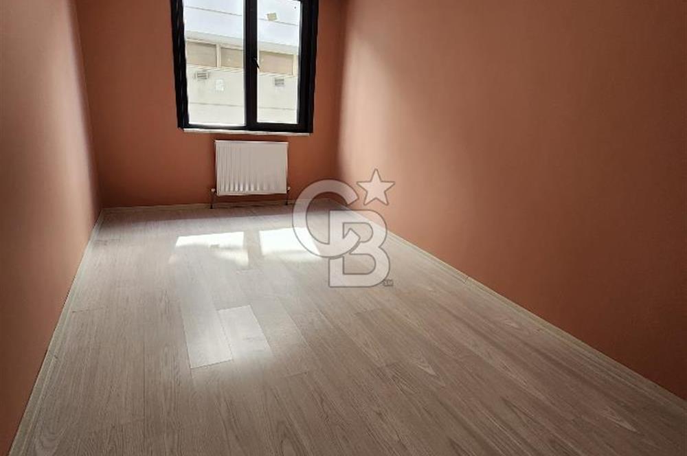 SATILIK DAİRE MALTEPE 3+1 ASANSÖRLU YENİ BİNA 4 KATLI 