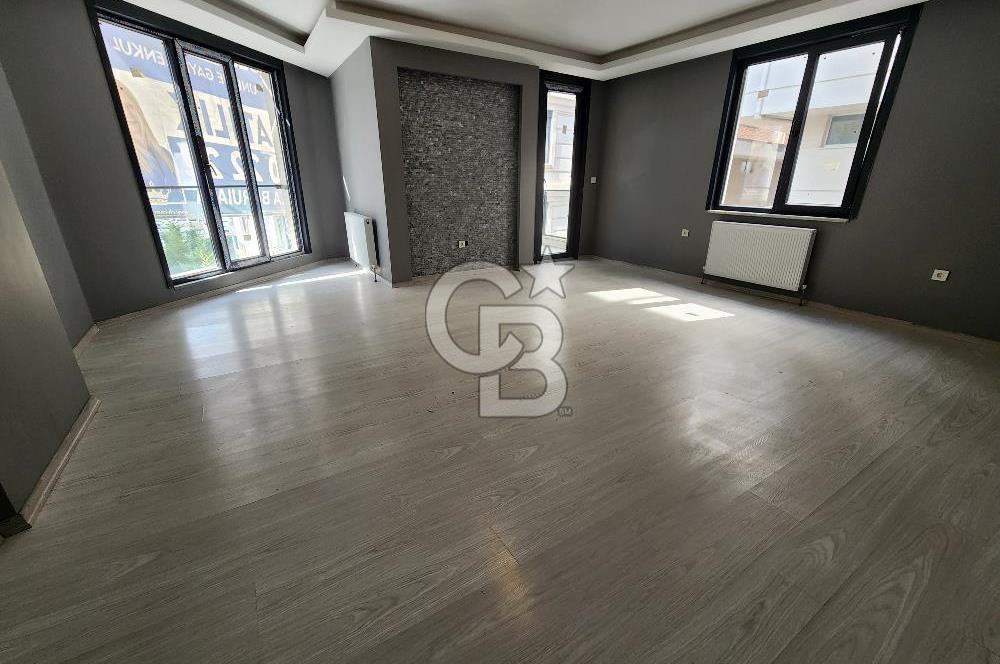 SATILIK DAİRE MALTEPE 3+1 ASANSÖRLU YENİ BİNA 4 KATLI 