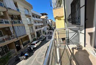 Kuşadası Merkez Satılık 2+1 Kiracısız