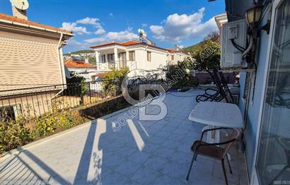 Kuşadası Rüya Villaları'nda Geniş Teraslı Satılık Villa!