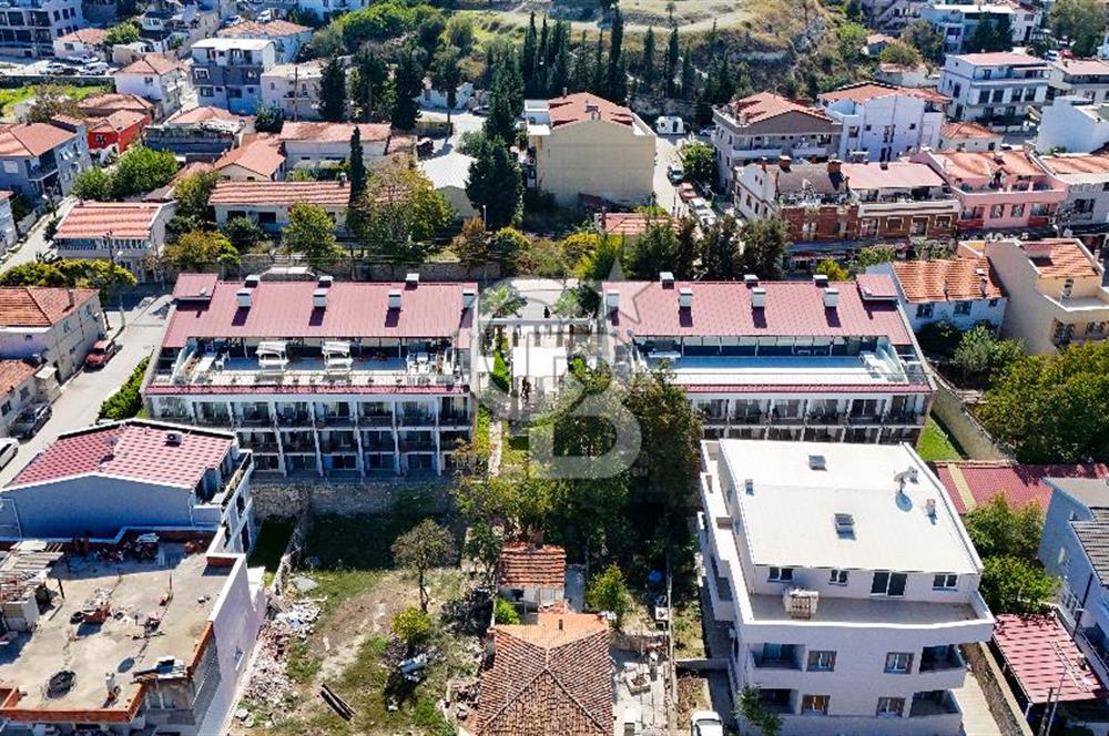 Urla Sanat Sokağı Yakını Satılık Kompla Bina