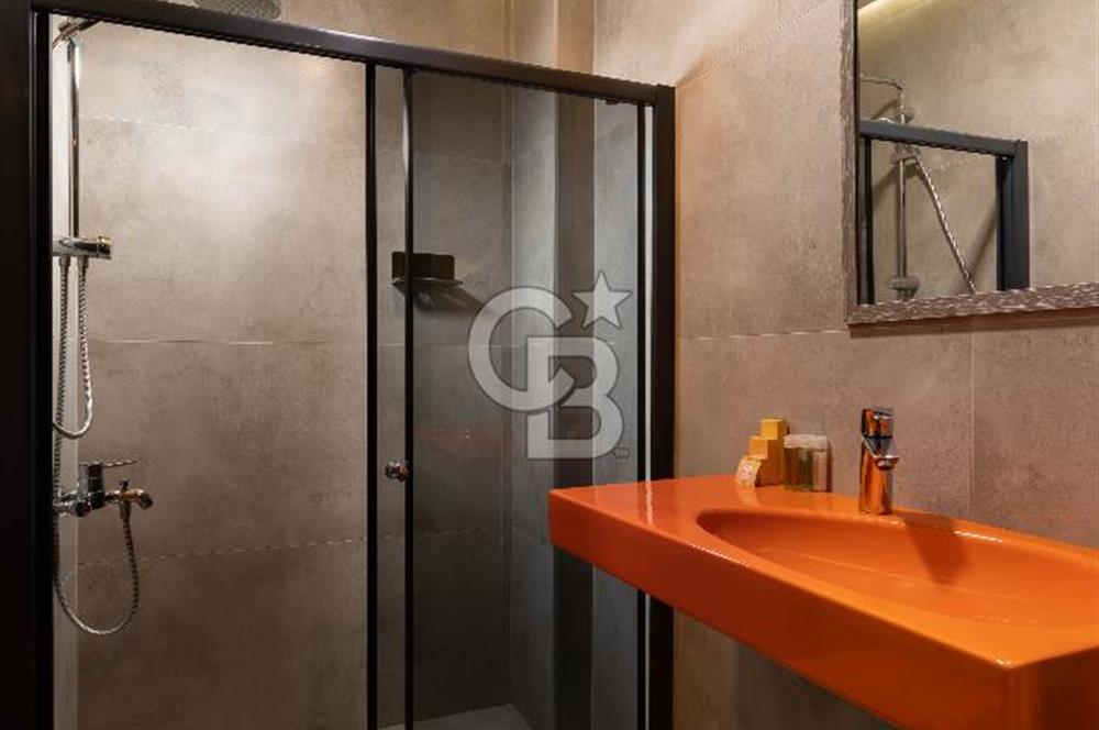 Alaçatı’da Mülkü İle Satılık Otel