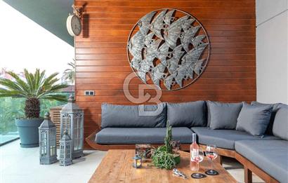Alaçatı’da Mülkü İle Satılık Otel