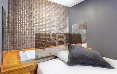 Alaçatı’da Mülkü İle Satılık Otel