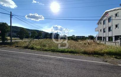 BAŞİSKELE YENİKÖY'DESATILIK 3 TARAFI YOL İMARLI ARSA