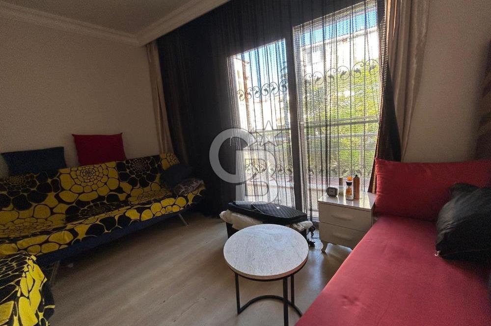 Kuşadası Merkez Satılık 2+1 Kiracısız