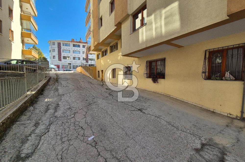 ÇANKAYA CEVİZLİDERE CAD. PARALELİ 80m2 BOŞ 2+1 SATILIK DAİRE