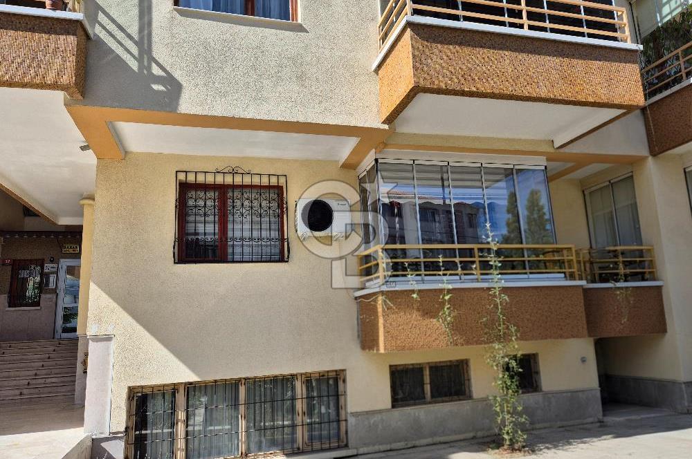 ÇANKAYA CEVİZLİDERE CAD. PARALELİ 80m2 BOŞ 2+1 SATILIK DAİRE