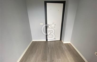 KOCAELİ KARTEPE'DE CADDE ÜZERİ SIFIR 2+1 DUBLEKS SATILIK DAİRE
