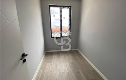 KOCAELİ KARTEPE'DE CADDE ÜZERİ SIFIR 2+1 DUBLEKS SATILIK DAİRE