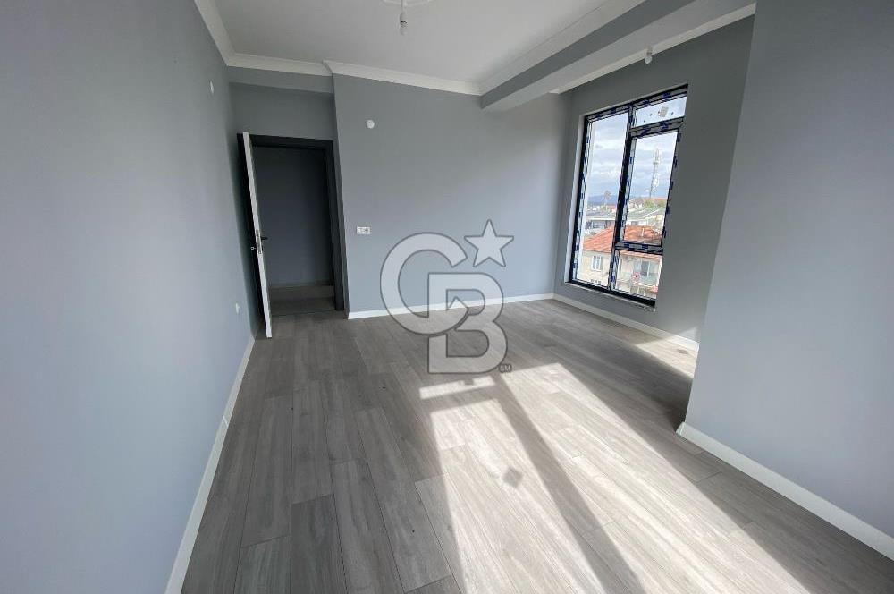 KOCAELİ KARTEPE'DE CADDE ÜZERİ SIFIR 2+1 DUBLEKS SATILIK DAİRE