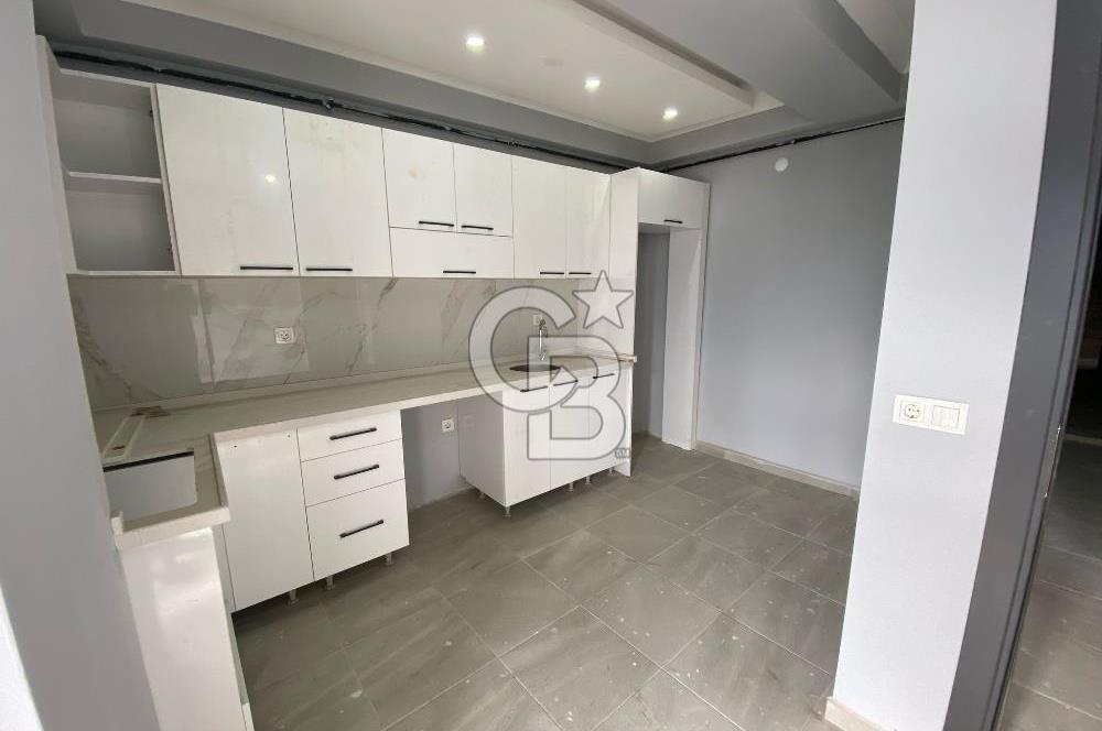 KOCAELİ KARTEPE'DE CADDE ÜZERİ SIFIR 2+1 DUBLEKS SATILIK DAİRE