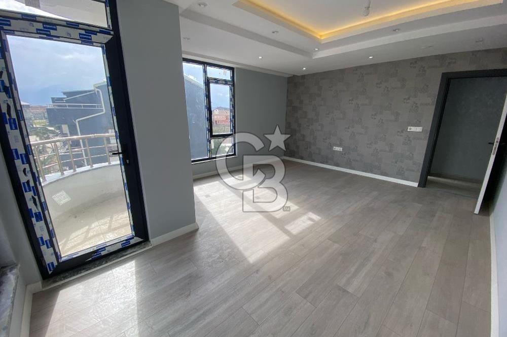 KOCAELİ KARTEPE'DE CADDE ÜZERİ SIFIR 2+1 DUBLEKS SATILIK DAİRE