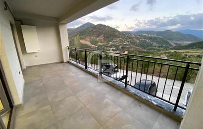 BAŞİSKELE FATİH'DE SATILIK MANZARALI 3+1 DUBLEKS DAİRE CB TOWER