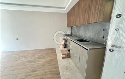 GOP SIFIR BİNADA SATILIK 1+1