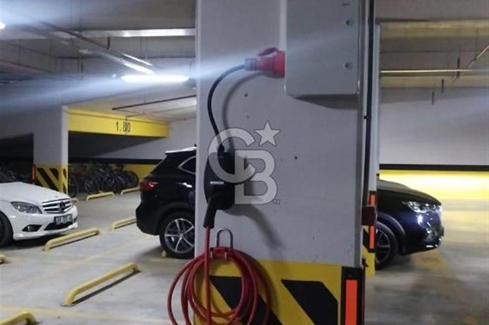 ROYAL İNCEK'TE EŞSİZ MANZARALI 3,5+1 DAİRE