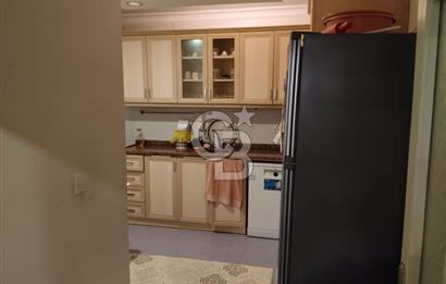 Arnavutköy Merkezin Göbeğinde Geniş ve Ferah 3+1 Satılık Daire