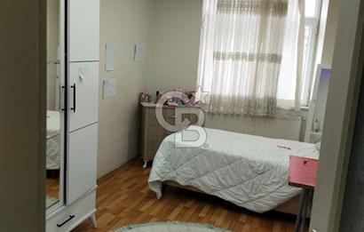 Arnavutköy Merkezin Göbeğinde Geniş ve Ferah 3+1 Satılık Daire