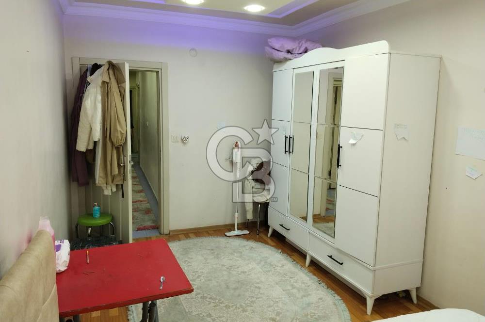 Arnavutköy Merkezin Göbeğinde Geniş ve Ferah 3+1 Satılık Daire