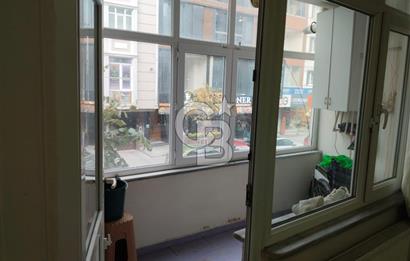 Arnavutköy Merkezin Göbeğinde Geniş ve Ferah 3+1 Satılık Daire