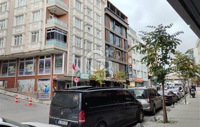 Arnavutköy Merkezin Göbeğinde Geniş ve Ferah 3+1 Satılık Daire