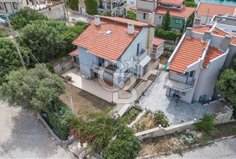 CB Yalı'dan Çeşme Dalyan'da Deniz Manzaralı Satılık 5+2 Villa