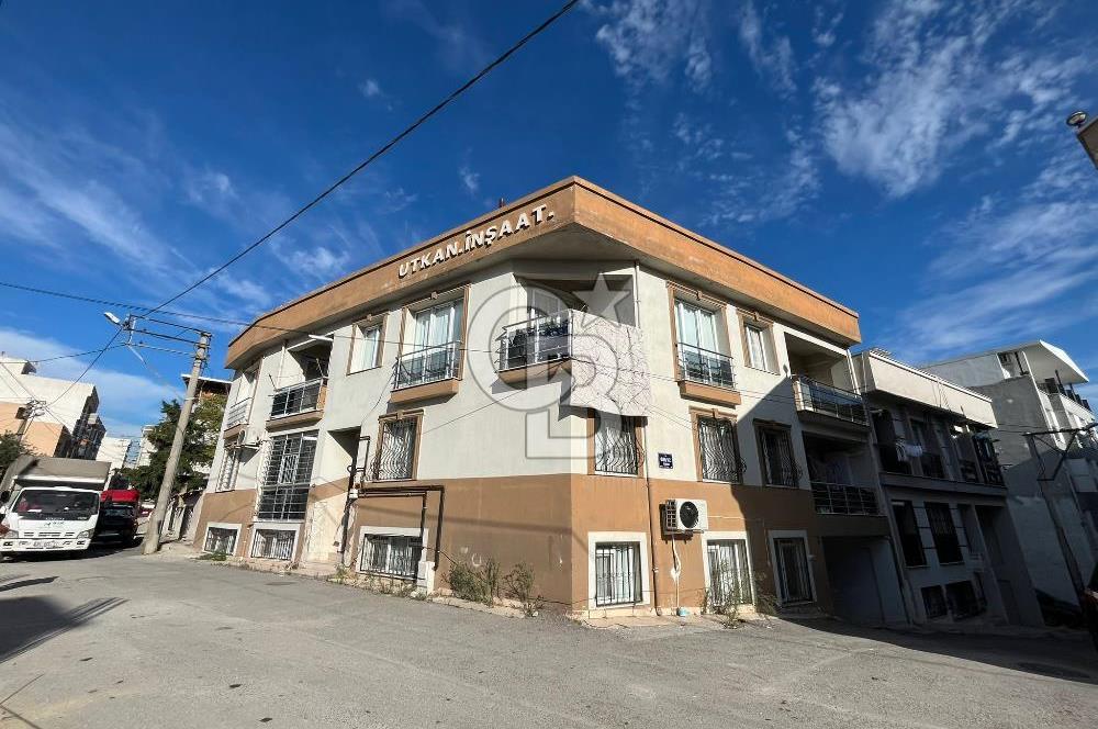 Buca Dumlupınar Mahallesinde 3+1 Satılık Daire