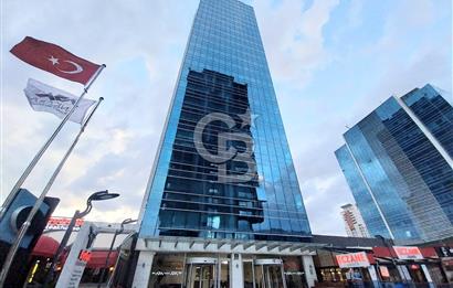 ÇUKURAMBAR DA HAVUZ VE PEYZAJ MANZARALI KDVLİ SATILIK OFİS