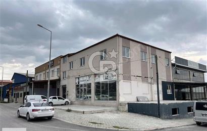 Akçeşme'de Köşe Konumda B+Zemin+ AsmaKat Satılık 510m2 İş Yeri