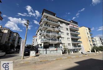Albayrak'ta Köşe ve Mükemmel Konumda 3+1 Kiralık 185m2 Daire