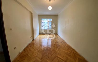 Beylikdüzü Barış Mah. Metrobüse Yakın Siteiçi Kiralık 3+1 Daire