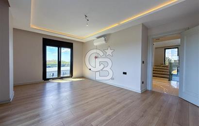 Silivri Selimpaşa 5+1 Müstakil Özel Havuzlu Satılık Sıfır Villa