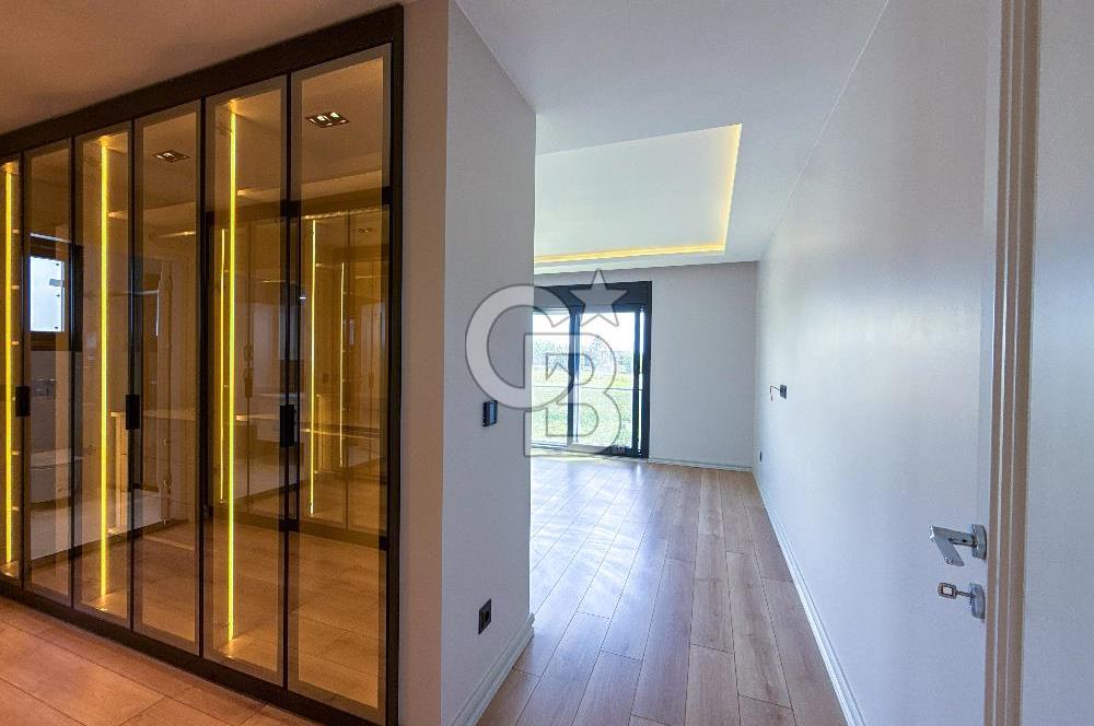 Silivri Selimpaşa 5+1 Müstakil Özel Havuzlu Satılık Sıfır Villa