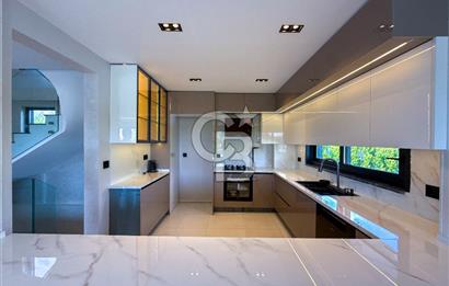 Silivri Selimpaşa 5+1 Müstakil Özel Havuzlu Satılık Sıfır Villa