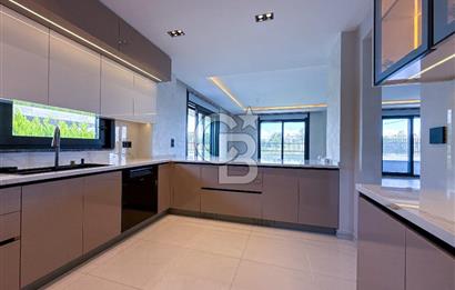 Silivri Selimpaşa 5+1 Müstakil Özel Havuzlu Satılık Sıfır Villa