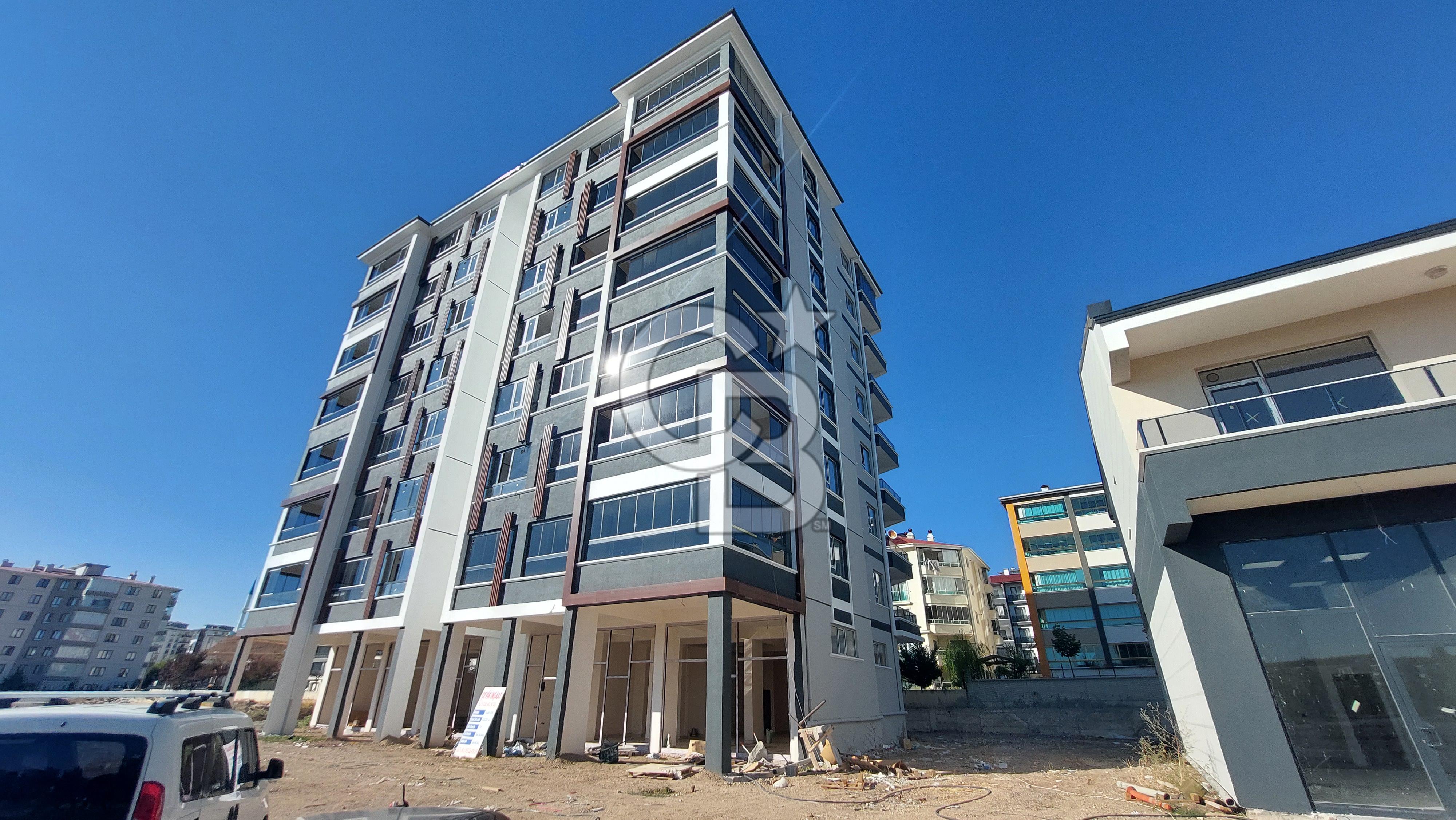 BAHÇELİEVLER MAH SATILIK 4+1 ÖN CEPHE DAİRE