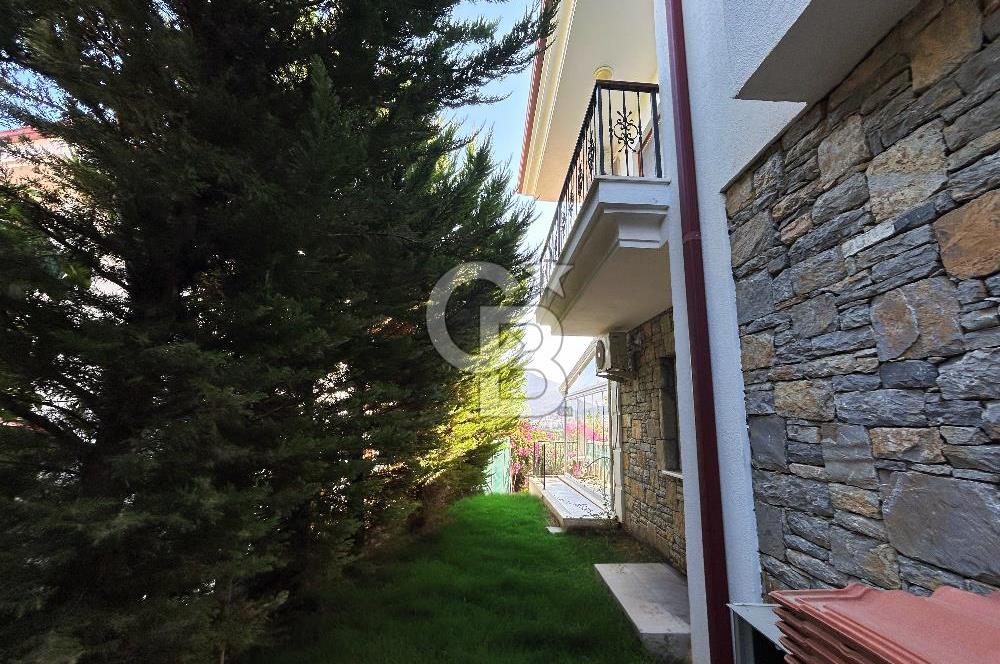 DATÇA SATILIK 3+1, KAPALI OTOPARKLI MÜSTAKİL VİLLA !