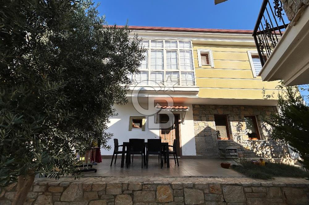 DATÇA SATILIK 3+1, KAPALI OTOPARKLI MÜSTAKİL VİLLA !
