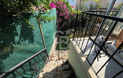 DATÇA SATILIK 3+1, KAPALI OTOPARKLI MÜSTAKİL VİLLA !