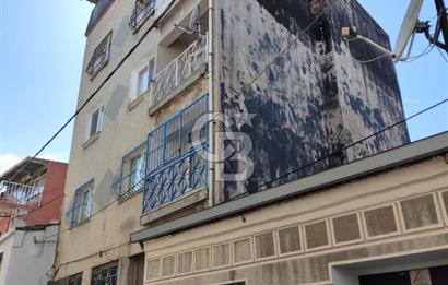 Konak Tınaztepe Mahallesi'nde 3+1 Deniz Manzaralı Satılık Daire