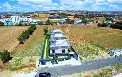 Silivri Selimpaşa 5+1 Müstakil Özel Havuzlu Satılık Sıfır Villa