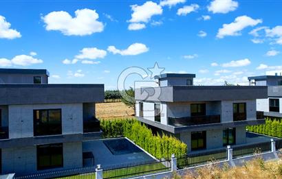 Silivri Selimpaşa 5+1 Müstakil Özel Havuzlu Satılık Sıfır Villa