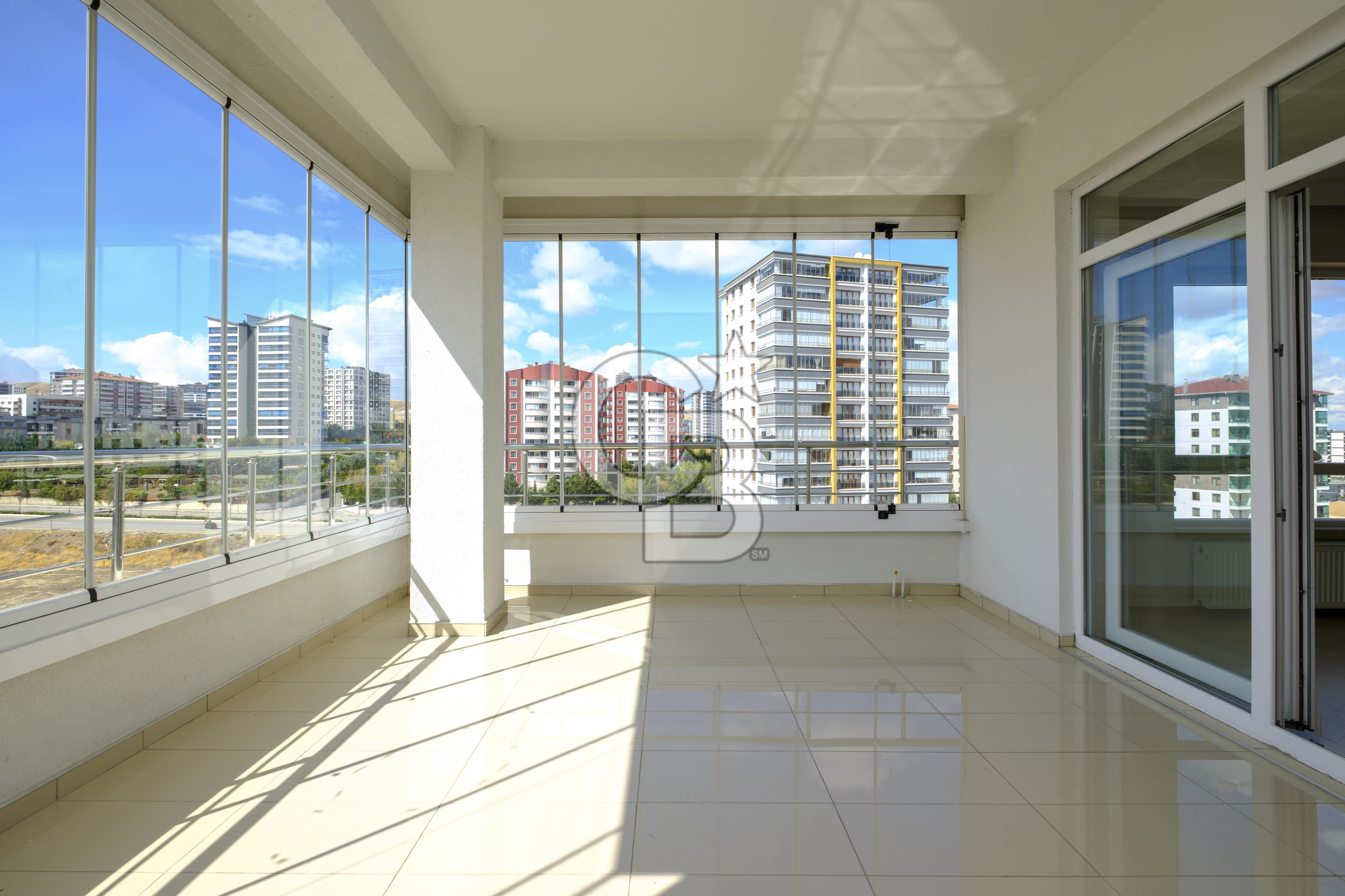 BAĞLICA' DA MUHTEŞEM KONUMLU 4+1 DAİRE