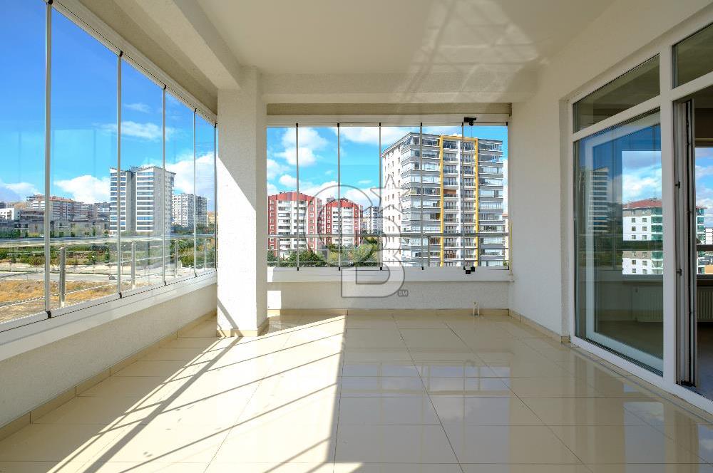 BAĞLICA' DA MUHTEŞEM KONUMLU 4+1 DAİRE