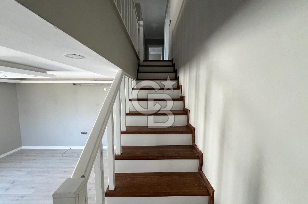 DERİNCE DUMLUPINAR'DA SATILIK FIRSAT 6+1 ÇATI DUBLEKS