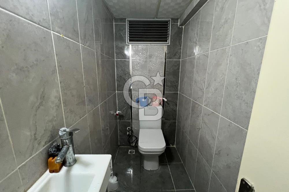 Bornova Atatürk Mh. 3+1 Arakat 156m2 Satılık Daire