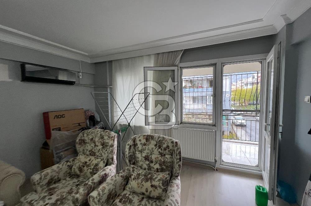 Bornova Atatürk Mh. 3+1 Arakat 156m2 Satılık Daire